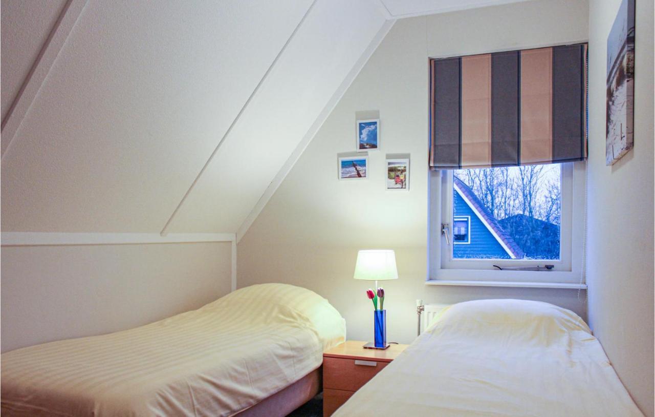 3 Bedroom Lovely Home In Zonnemaire Eksteriør bilde