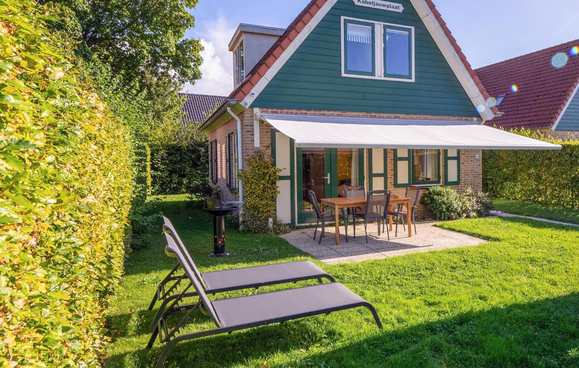3 Bedroom Lovely Home In Zonnemaire Eksteriør bilde